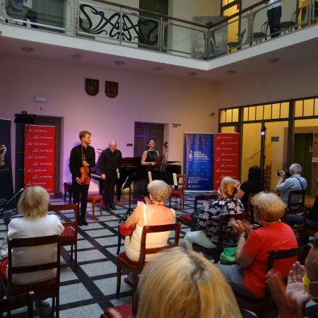 XXII Letni Festiwal Muzyczny Malawski Trio_1