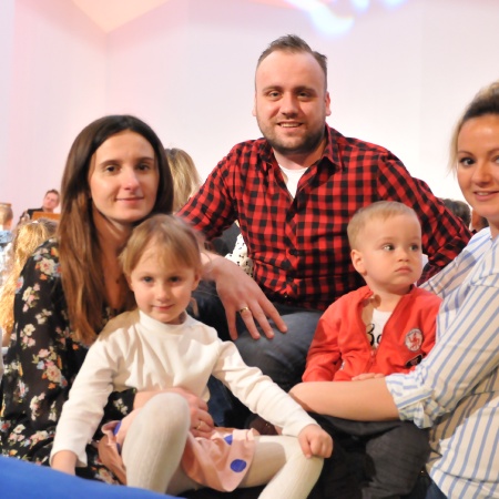 Płonie ognisko w lesie_2