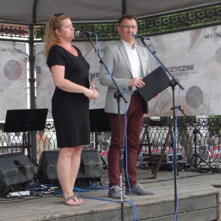 1.07.2021 Muzyczne Czwartki na Płockiej Starówce - Niezapomniane Melodie_1