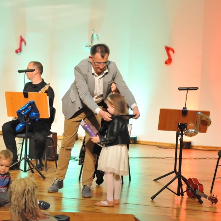 ROZDANIE NAGRÓD - II EDYCJA KONKURSU PLASTYCZNEGO - INSTRUMENT OCZAMI MAŁEGO MELOMANA_1