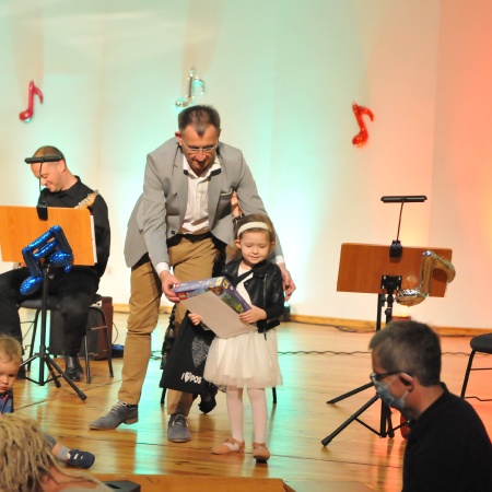 ROZDANIE NAGRÓD - II EDYCJA KONKURSU PLASTYCZNEGO - INSTRUMENT OCZAMI MAŁEGO MELOMANA_2
