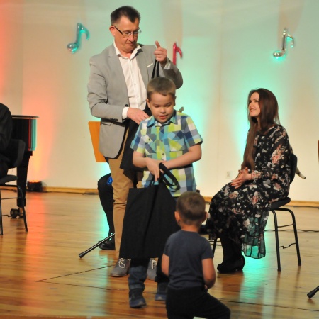 ROZDANIE NAGRÓD - II EDYCJA KONKURSU PLASTYCZNEGO - INSTRUMENT OCZAMI MAŁEGO MELOMANA_3