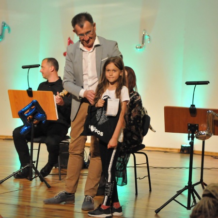 ROZDANIE NAGRÓD - II EDYCJA KONKURSU PLASTYCZNEGO - INSTRUMENT OCZAMI MAŁEGO MELOMANA_5