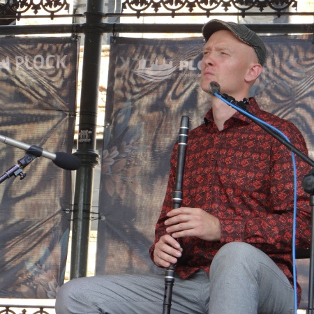 MUZYCZNE CZWARTKI NA PŁOCKIEJ STARÓWCE - WIELBŁĄDY TRIO_2