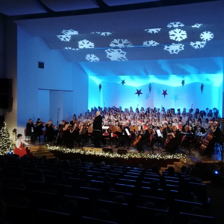 MUZYCZNE SPOTKANIA Z ORKIESTRĄ_1