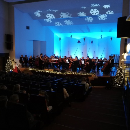 MUZYCZNE SPOTKANIA Z ORKIESTRĄ_1