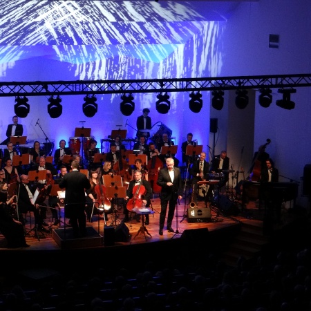 Człowiek-Orkiestra. Artur Andrus i Płocka Orkiestra Symfoniczna_3