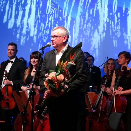 Człowiek-Orkiestra. Artur Andrus i Płocka Orkiestra Symfoniczna_4