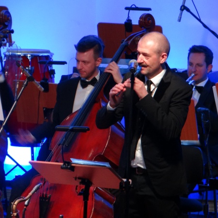 Człowiek-Orkiestra. Artur Andrus i Płocka Orkiestra Symfoniczna_7
