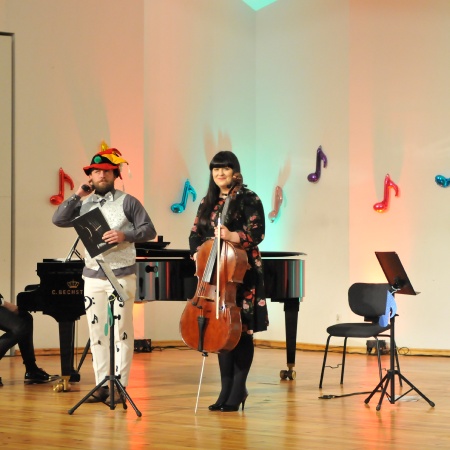 14.03.2021 Wędrówki po pięciolinii - Koncert z puentą_1