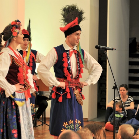 15.04.2018 Koncert z muzyką taneczną_11