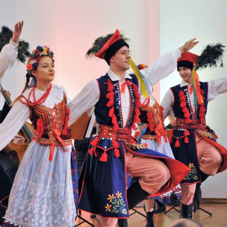 15.04.2018 Koncert z muzyką taneczną_12