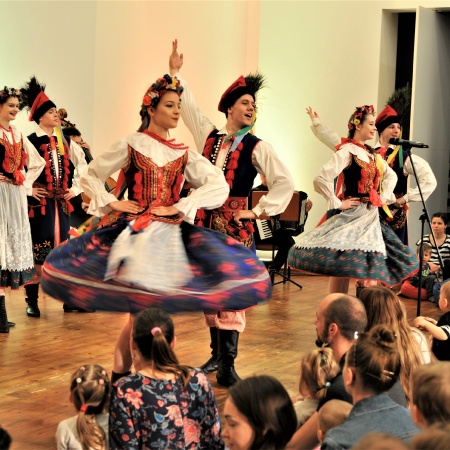 15.04.2018 Koncert z muzyką taneczną_13