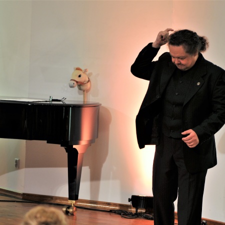 15.04.2018 Koncert z muzyką taneczną_1