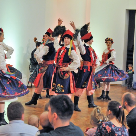 15.04.2018 Koncert z muzyką taneczną_2