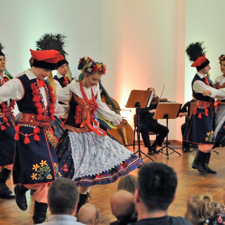 15.04.2018 Koncert z muzyką taneczną_3