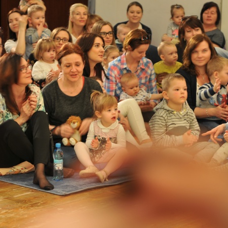 15.04.2018 Koncert z muzyką taneczną_4