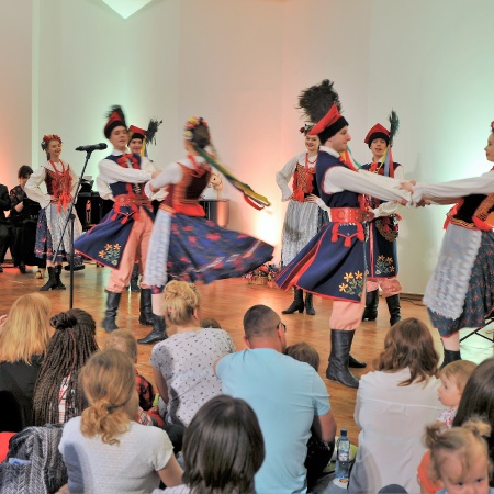 15.04.2018 Koncert z muzyką taneczną_5