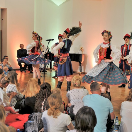 15.04.2018 Koncert z muzyką taneczną_6