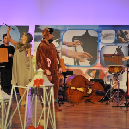 Miś Deremiś zaprasza na jesienny koncert - transmisja online. fot. Anna Przybylska-Głowacka_2