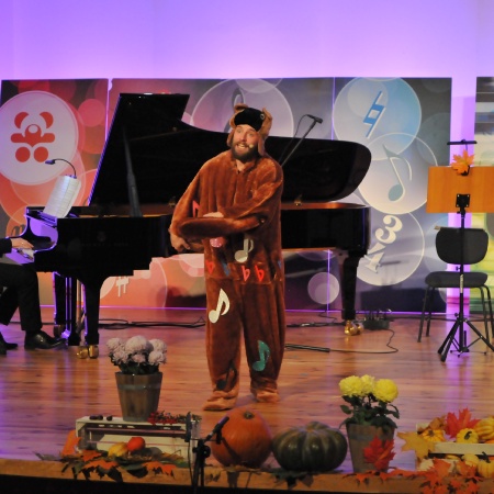 Miś Deremiś zaprasza na jesienny koncert - transmisja online. fot. Anna Przybylska-Głowacka_6
