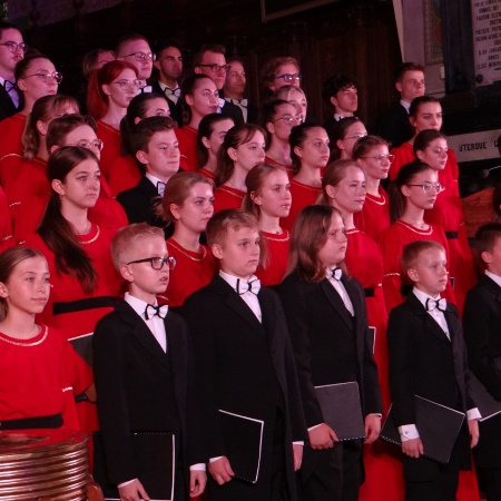 Messa di Gloria. XXI Międzynarodowy Festiwal Płockie Dni Muzyki Chóralnej oraz zakończenie 46. sezonu artystycznego POS_3