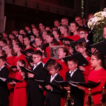 Messa di Gloria. XXI Międzynarodowy Festiwal Płockie Dni Muzyki Chóralnej oraz zakończenie 46. sezonu artystycznego POS_6