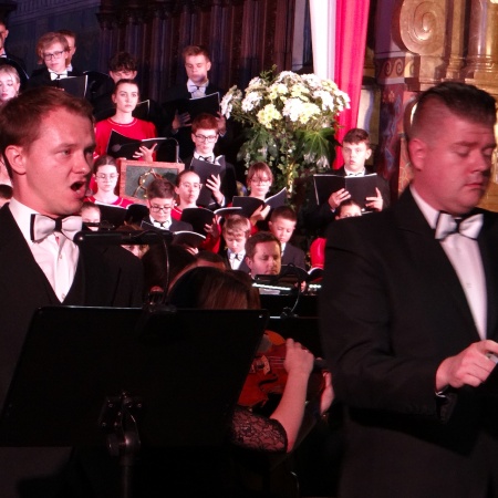 Messa di Gloria. XXI Międzynarodowy Festiwal Płockie Dni Muzyki Chóralnej oraz zakończenie 46. sezonu artystycznego POS_6
