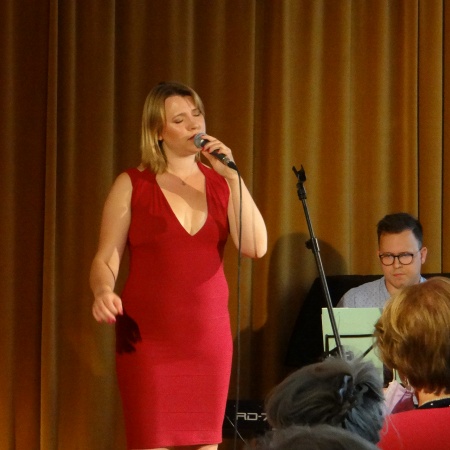 Muzyczne czwartki na płockiej starówce - Adela Konop Trio_10