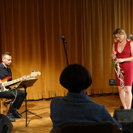 Muzyczne czwartki na płockiej starówce - Adela Konop Trio_6