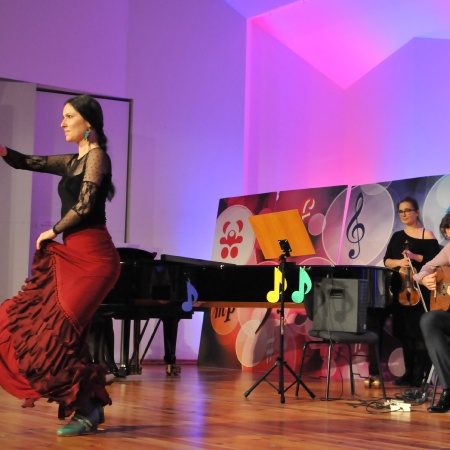 Wędrówki po pięciolinii - Muzyka na gitarę i kastaniety _7