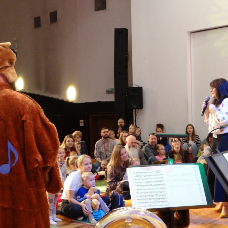 Wędrówki po pięciolinii - Stary niedźwiedź mocno śpi_1