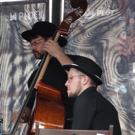 Muzyczne czwartki na płockiej starówce - Tourklezz_1