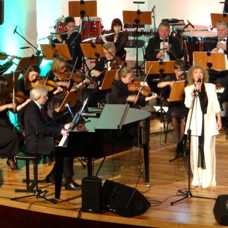 Alicja Majewska & Włodzimierz Korcz. Żyć się chce_2
