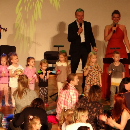 Wędrówki po pięciolinii - „I’m singing in the rain” czyli śpiewaj razem z nami!_2