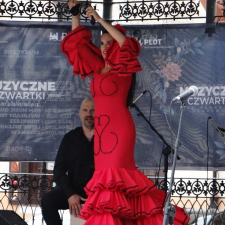 Muzyczne Czwartki na płockiej starówce - Flamenco Trio_3