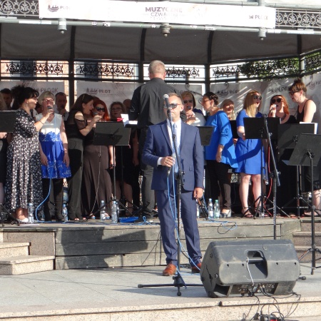 24.06.2021 Muzyczne Czwartki na Płockiej Starówce - Odkryjemy Miłość Nieznaną