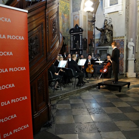 Letni Festiwal Muzyczny - Koncert z niespodzianką_1