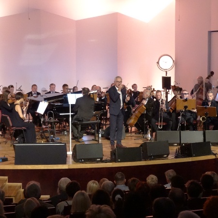 Najpiękniejsze melodie śpiewa Robert Janowski_3