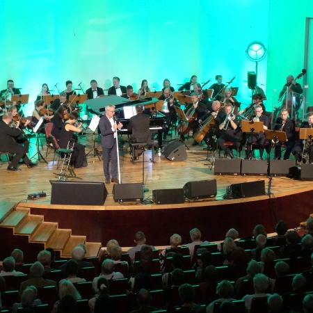 Najpiękniejsze melodie śpiewa Robert Janowski_4