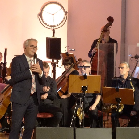 Najpiękniejsze melodie śpiewa Robert Janowski_5