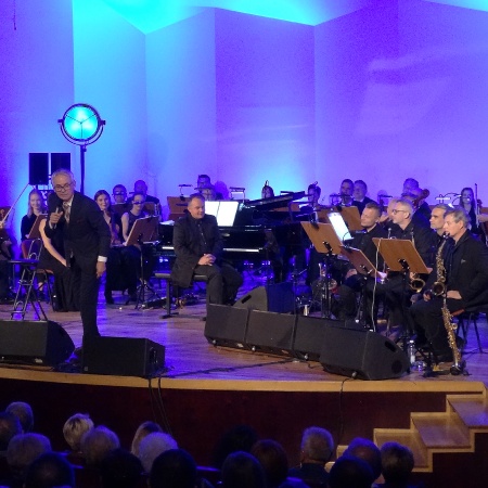 Najpiękniejsze melodie śpiewa Robert Janowski_5