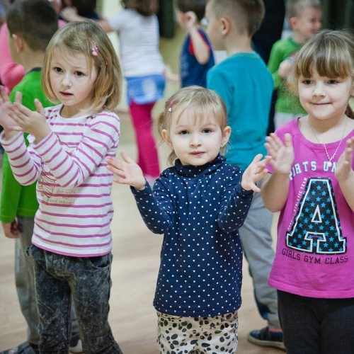 WAKACYJNY POCIĄG – MUZYCZNE WSPOMNIENIE LATA