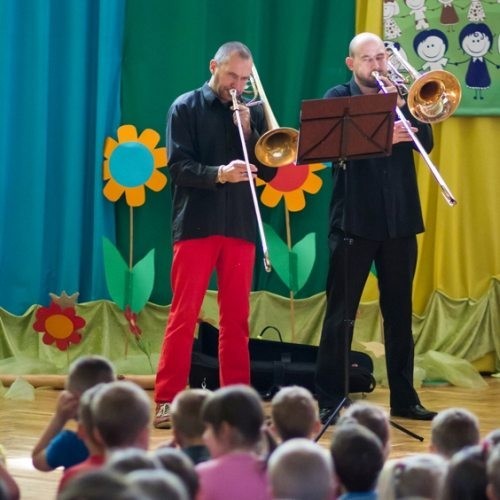 WAKACYJNY POCIĄG &ndash; MUZYCZNE WSPOMNIENIE LATA